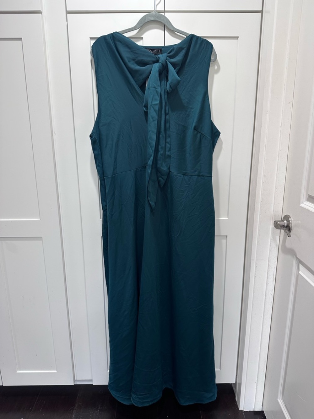 Eloquii Sleeveless Teal Tie-Neck Maxi Dress - Picture 2 of 7